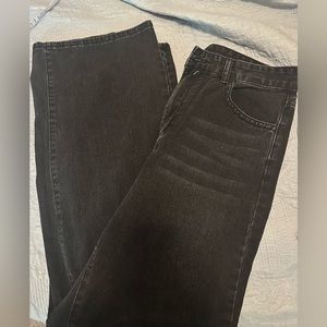 Shein black size 6 jeans (Nov5)